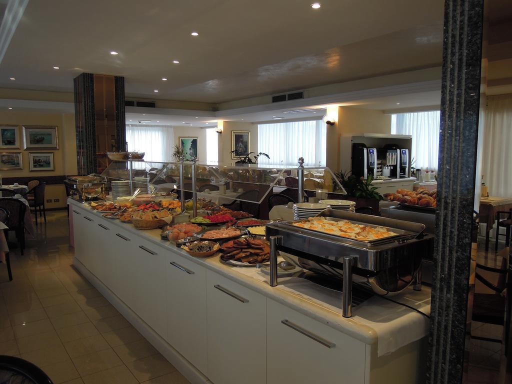 Hotel Conca Verde Lignano Sabbiadoro Extérieur photo
