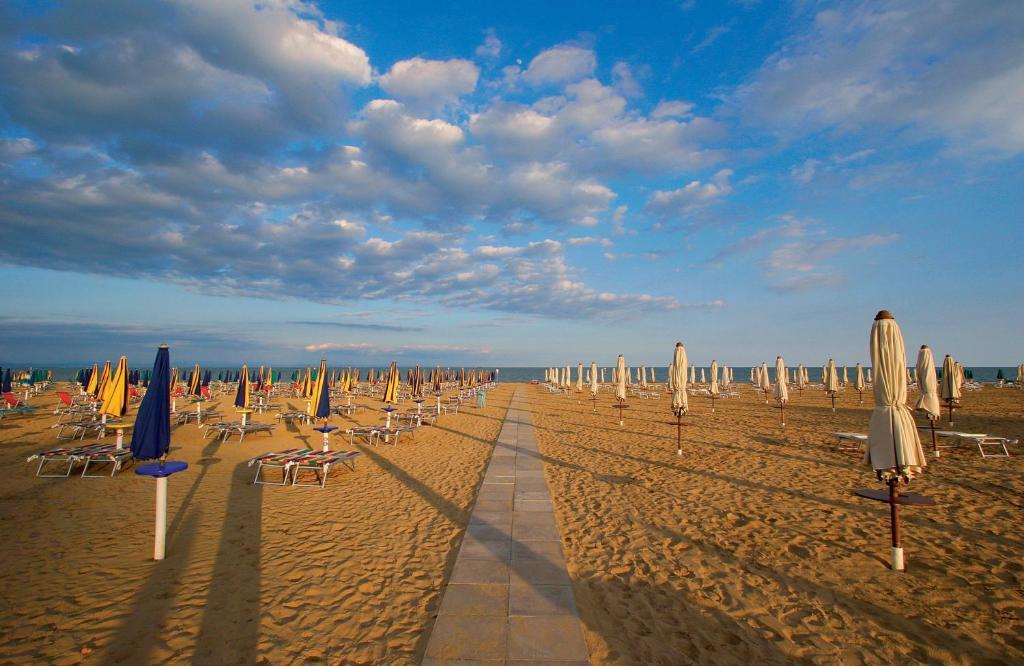 Hotel Conca Verde Lignano Sabbiadoro Extérieur photo